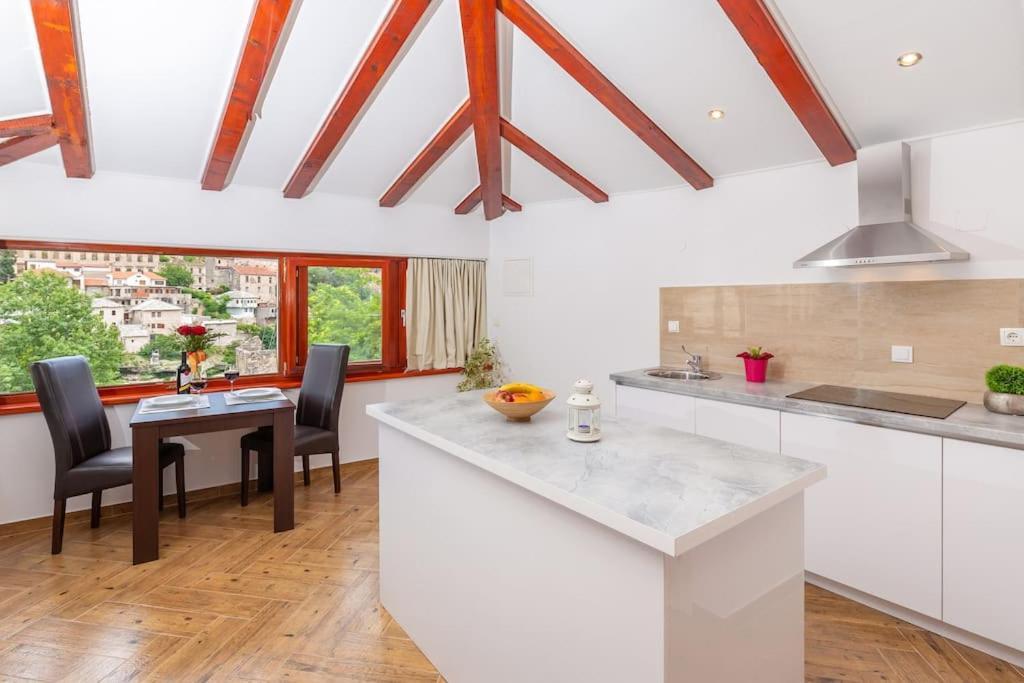 מוסטר Apartment Perfect View מראה חיצוני תמונה